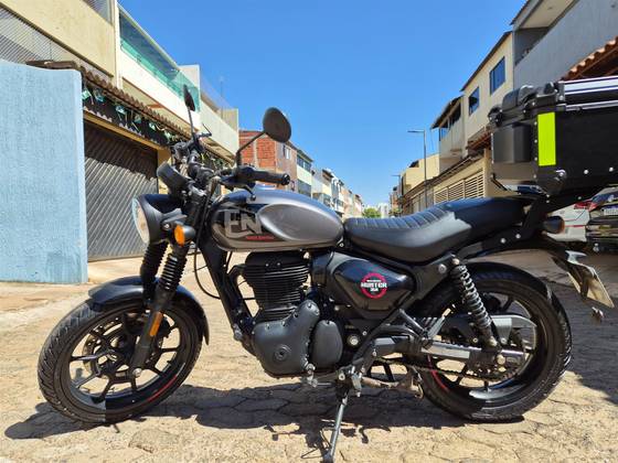 ROYAL ENFIELD HUNTER 350 